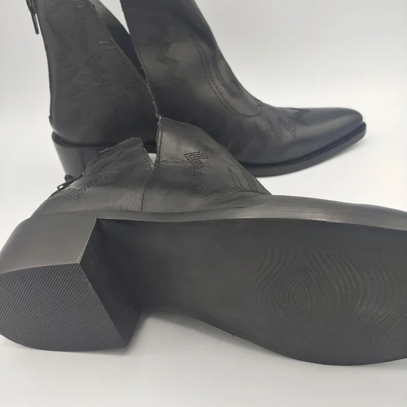 Western Leather Black Cowboy Boot Ankle Boho Shoe New bootie - Picture 9 of 11